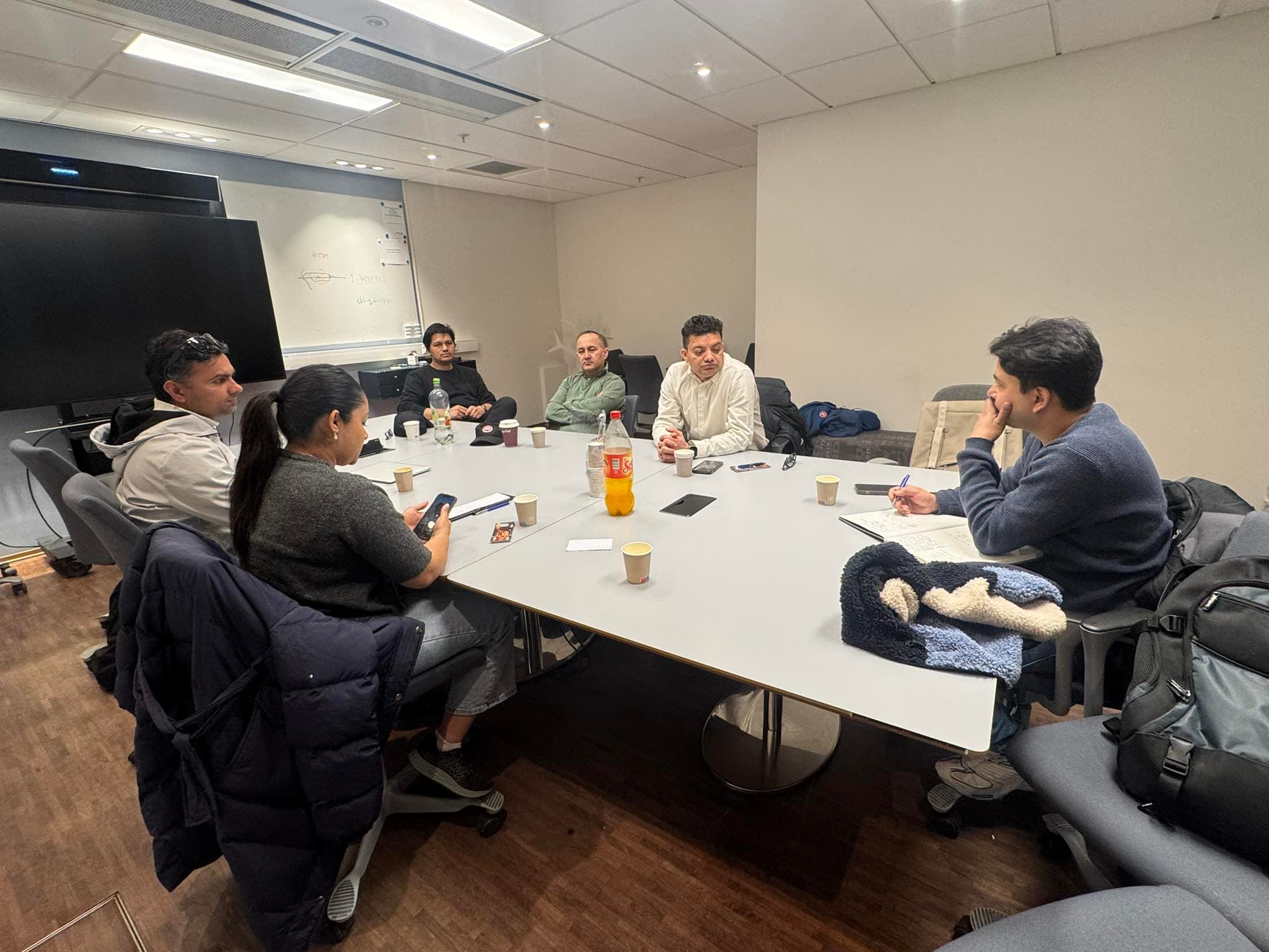 Signature Campaign in Oslo Against the Arrest of Rabi Lamichhane